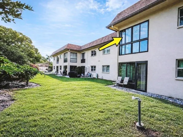 2750 E Bay Dr APT 10E, Largo, FL 33771