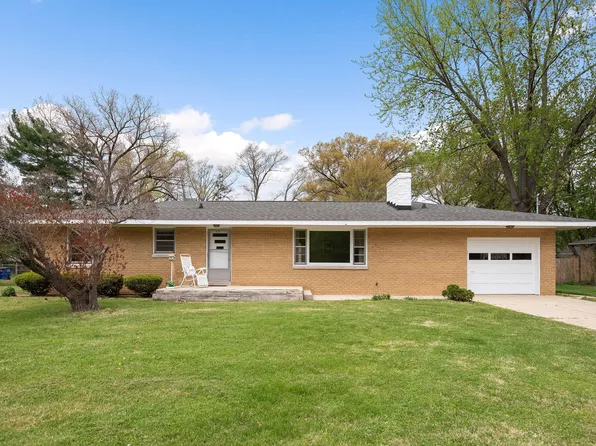 213 Robin Trl, Trail Creek, IN 46360