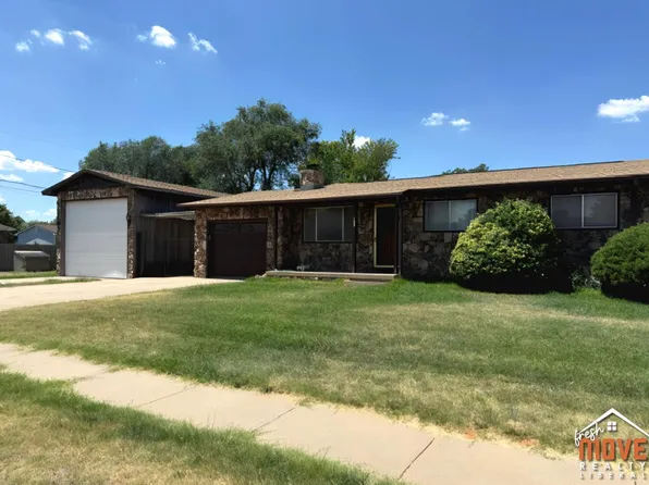 904 S Sycamore St, Liberal, KS 67901
