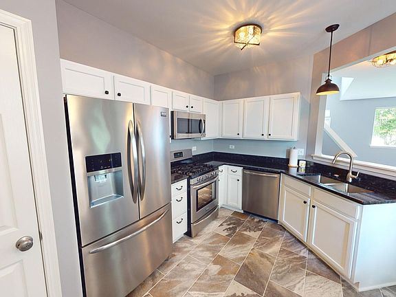 5th image of 1463 Doolittle Ln