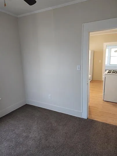 203 S Cravens St #3 — Photo 6