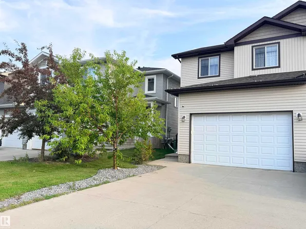 37 Roseberry Ln, Fort Saskatchewan, AB T8L 0M6