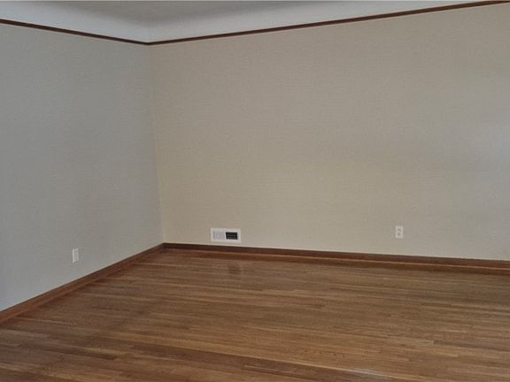 4th image of 6379 State Rd