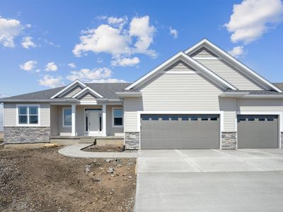 2831 Autumn Woods Dr, Cedar Falls, IA, 50613