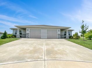 8105 SW 3rd St, Blue Springs, MO 64014