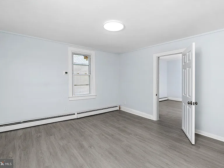 10 Lytle St #4 — Photo 9