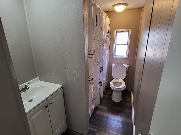 5th image of 1151 Sleepy Hollow Dr