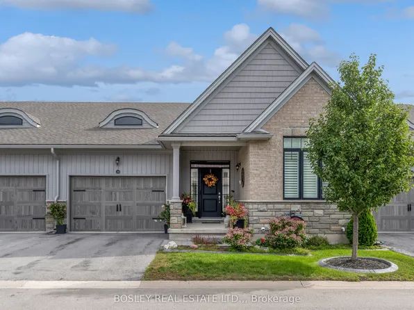 34 Borden Trl S, Welland, ON L3C 0H1