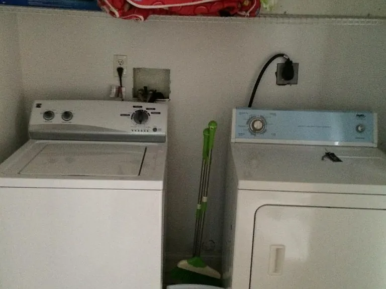 12 Easterbrooks Ave #ALL UTILITIES INC — Photo 9