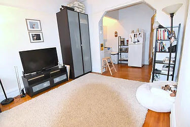 Rented by Manhattan Spaces