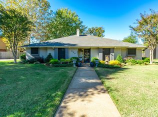 590 39th St SE, Paris, TX 75462