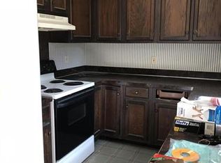 601 Giles St, Saint Johns, MI 48879