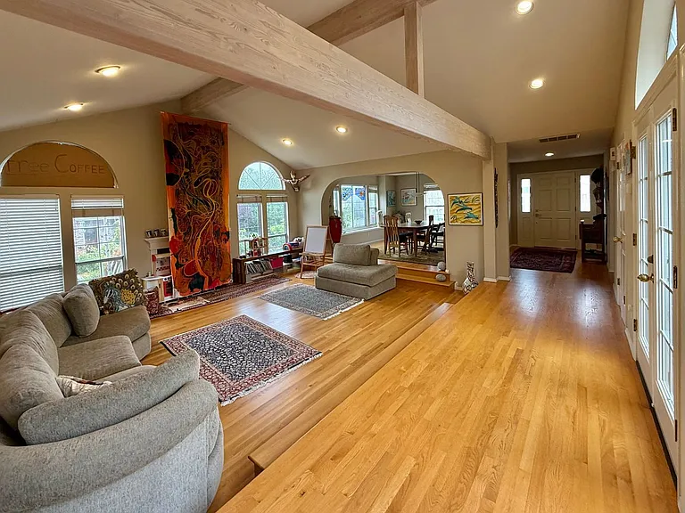 7146 Danko Dr — Photo 8
