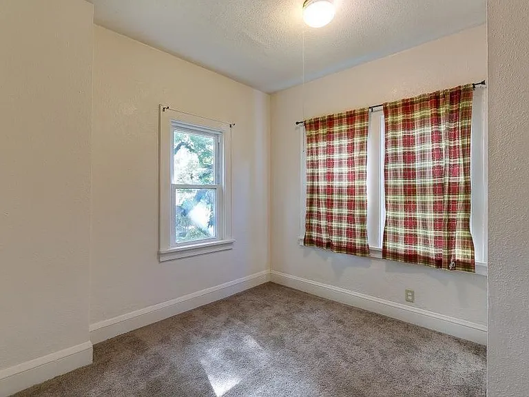 3015 Girard Ave N #1 — Photo 12
