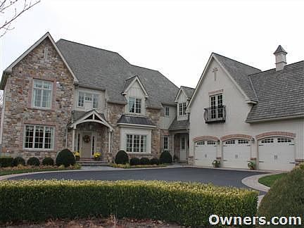 The beautiful front entrance.