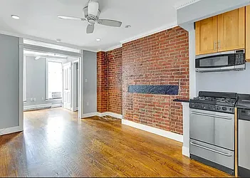 44 Avenue B