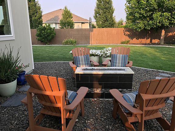 2nd image of 6017 Willowbend St