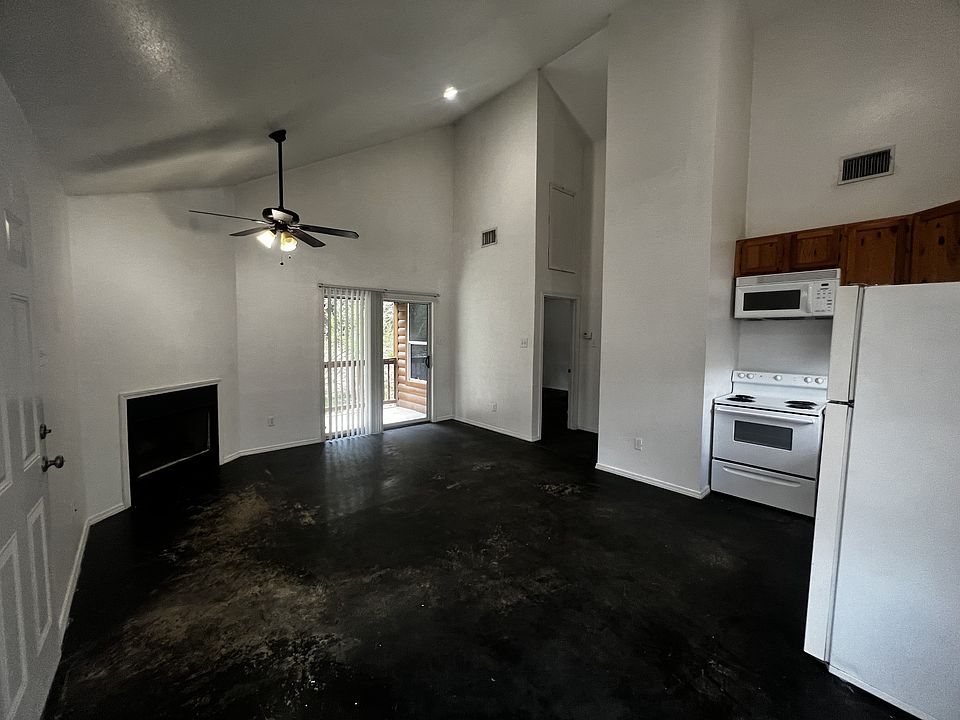 1st image of 41340 Fm 3159 APT 211