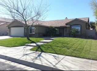 14407 Ponderosa Ranch Rd, Victorville, CA 92392