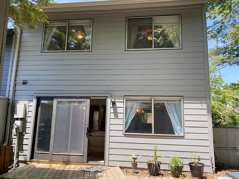 56 Woodlake Dr — Photo 21