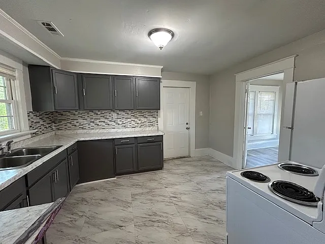 1219 Randolph Ave — Photo 6