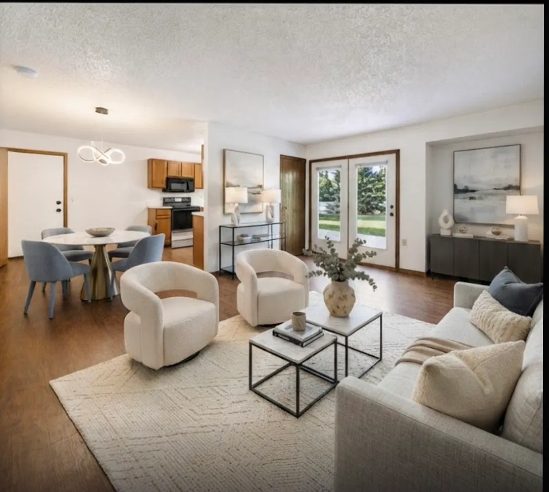 2 bed, 977 sqft, $1,850 — Photo 1
