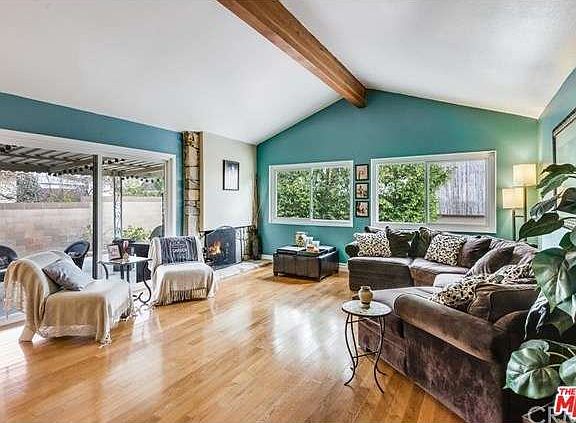 4th image of 23420 Juniper Ave
