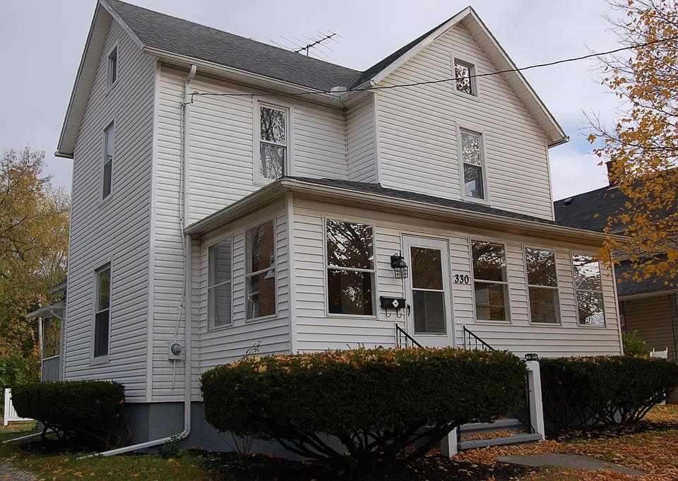 1st image of 330 Willow St