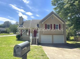 4861 Willow St, Acworth, GA 30101