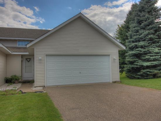 2773 Ridgeview Dr, Red Wing, MN 55066
