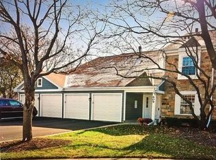 609 Berkley Ct UNIT X1, Schaumburg, IL 60194