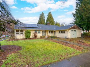 2711 NE Ainsworth St, Portland, OR 97211