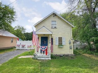 7 George St, Plattsburgh, NY 12901