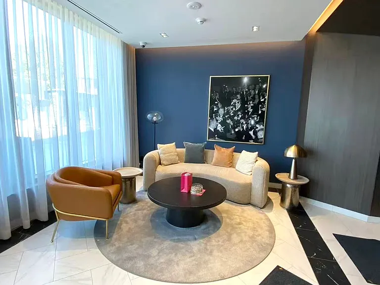 500 Dupont St #618 — Photo 18