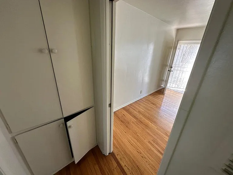 1214 S Orange Grove Ave #1214.25 — Photo 8