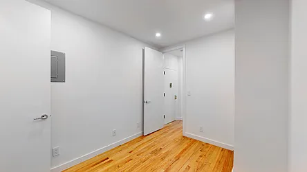 Rented by Brighton Management