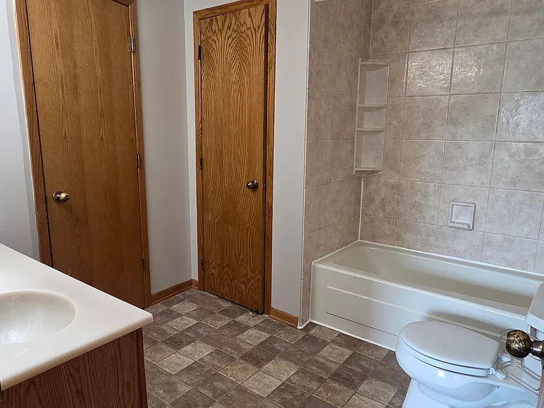 5605 Nancy Ln NW — Photo 61