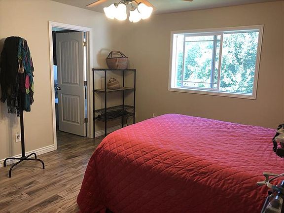 5th image of 2893 Lianne St