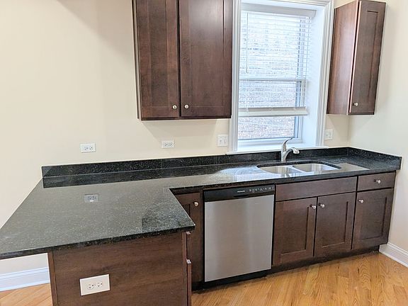 5th image of 4012 N Central Park Ave #3E