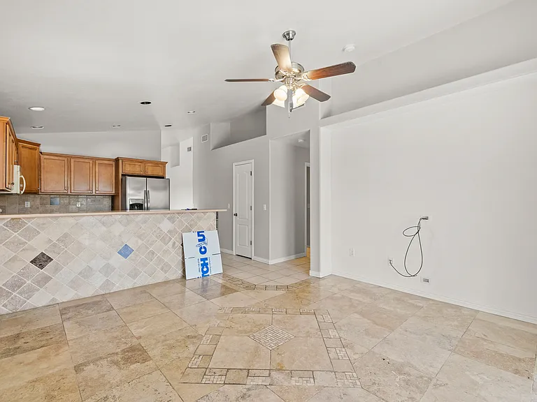 6673 E Cooperstown Dr — Photo 11