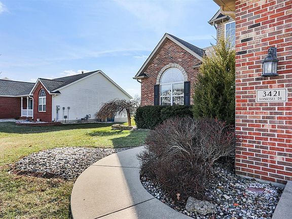 4th image of 3421 Manassas Dr