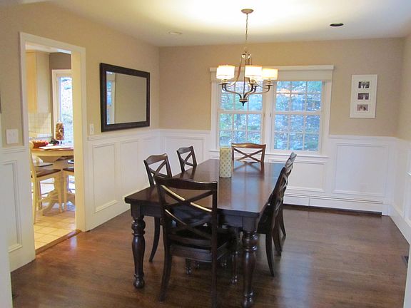 5th image of 45 Appleby Dr