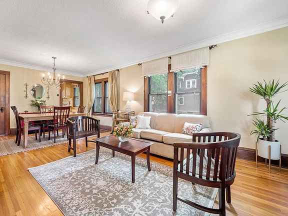 3rd image of 4505 42nd Ave S