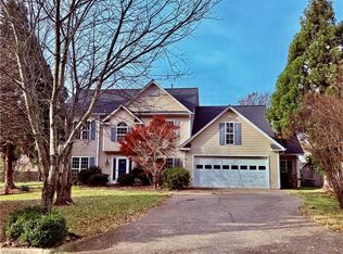 304 Clay Flynt Rd, Kernersville, NC 27284