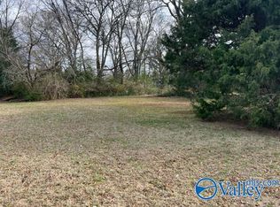 91 11th Ave SW, Decatur, AL 35601