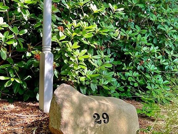4th image of 29 Summit Ln
