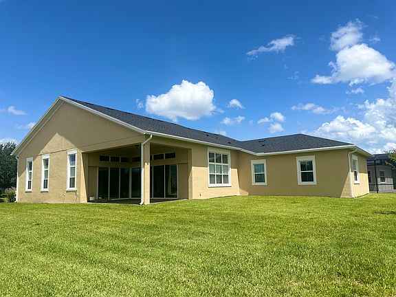 2nd image of 2469 Promenade Dr