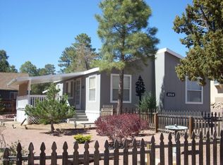 2054 Wilderness Dr, Overgaard, AZ 85933