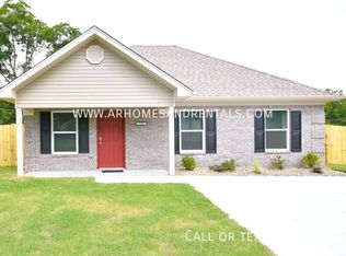 140 Roosevelt Rd, Jacksonville, AR 72076