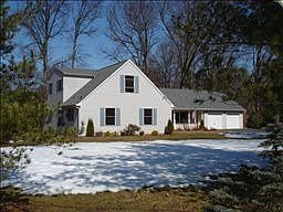 2nd image of 18 Sweetwood Ct